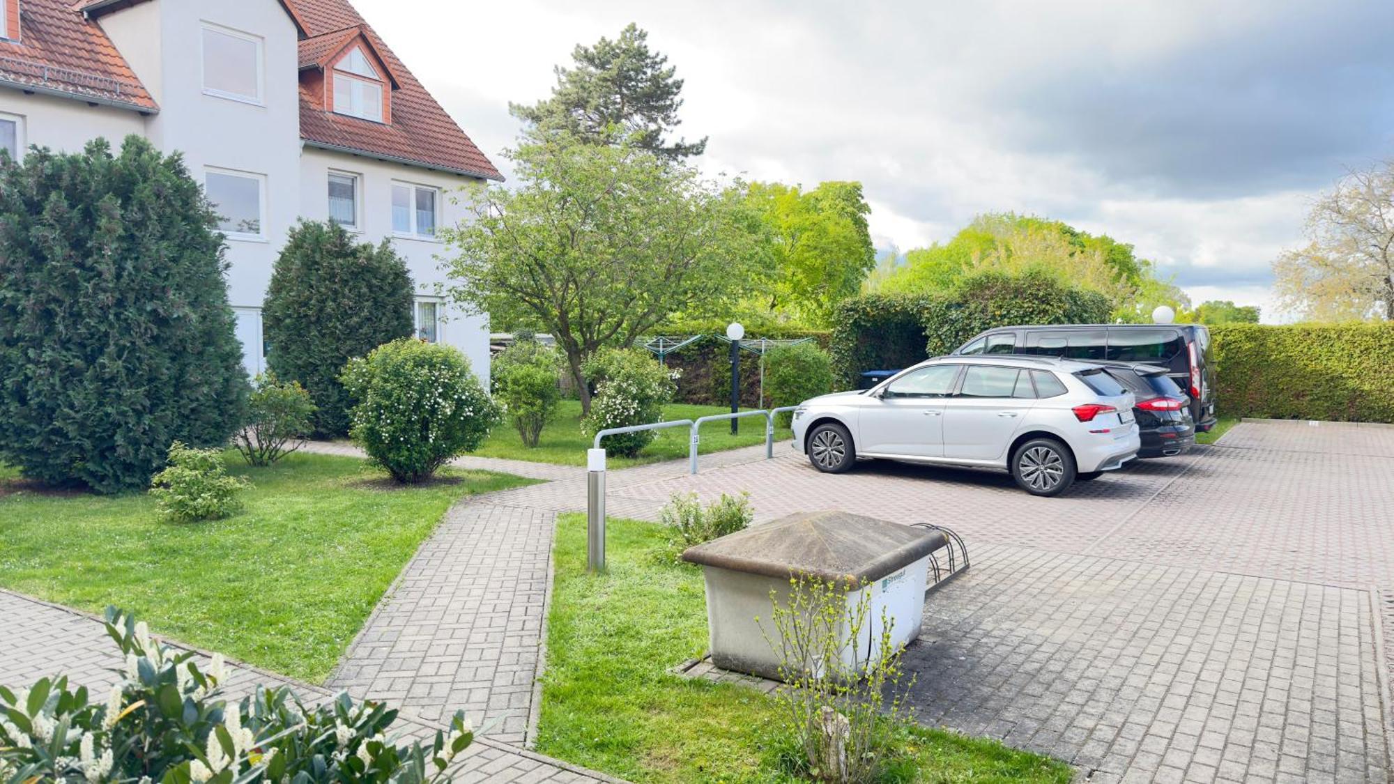 Fewo Am Park - 4P, Boxspringbett, Balkon, Smarttv, Gesundbrunnen, Familienfreundlich Halle  Eksteriør billede